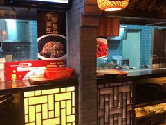 -老湖南民间菜·牛肉十八炒(花都店)