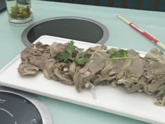 -伊源鼎盛餐饮服务有限公司