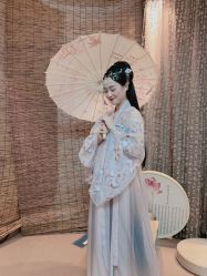 -汉仪华裳汉服馆(打浦桥店)