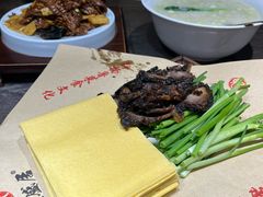 -魁盛居百年鲁菜馆(县西巷店)