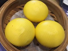 凤凰流沙包-点都德(千灯湖环宇城店)