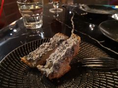 黑松露鱼子酱面包-Let's Taipei 非常烘焙(太古里店)