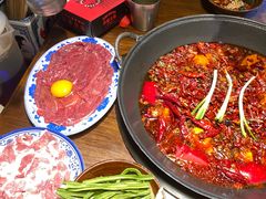 -萍姐火锅·公路夜市(武汉首店)