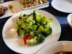 炒西兰花-伊带伊路新疆美食府(呼家楼店)