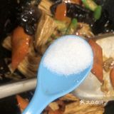 香菇炒腐竹，超下饭呦