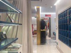 -海马体照相馆(环贸iapm大师爱情店)