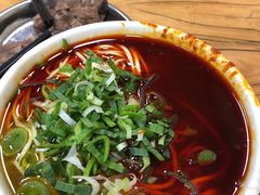-吾穆勒蓬灰牛肉面·清真(北滨河中路店)
