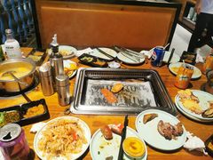 -钦瓦台时尚自助餐厅(银泰城店)