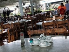 -四川小胡子海鲜(丁村万人海鲜广场店)