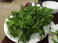 -银同牦牛肉火锅