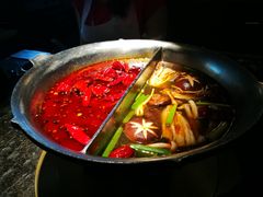 -湊湊火锅·茶憩(新中关购物中心店)