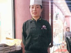 -利昂法式铁板主题餐厅(新奥购物中心店)