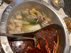 -憨铁匠老火锅(龙岗万科里店)