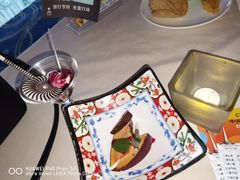 -中央电视塔旋转餐厅