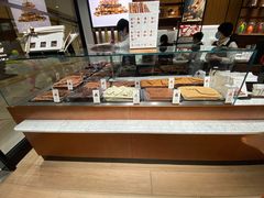 -Laderach 莱德拉(上海环贸iapm店)