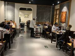 大堂-北平食府·北京烤鸭(北京西站六里桥店)