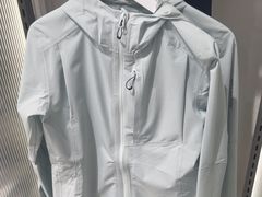 -SALOMON萨洛蒙(青岛海信店)