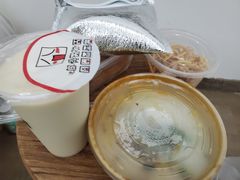 -正南齐北·老街糯米团(洪崖洞店)