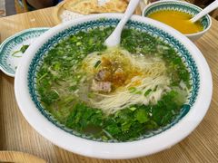 传统牛肉面-清真·西域伙伴牛肉面·羊肉串(融创店)
