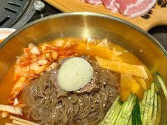 -金一味烤肉餐厅(新首尔旗舰店)