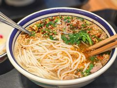 -云阿蛮云南生烫牛肉米线(奉贤路店)