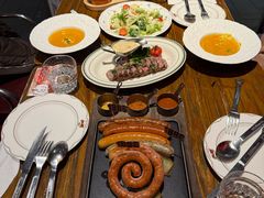 秘制烧烤伊比利亚黑毛猪肋排-1886德国汽车餐厅(外滩中央店)