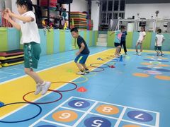 -逗你运动体能训练中心(冠城店)