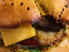 精选安格斯牛肉汉堡-BONAZZA 意大利餐厅
