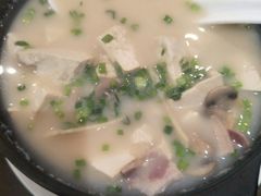 -蓝鲸(国浩路店)