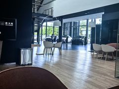 -长春华星行奔驰4S店(电影城店)