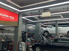 -爱车行 奥迪 奔驰 宝马 保时捷 路虎 专业 维修保养 原厂 奥迪改装升级 中心(静安店)