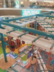 -蹦蹦跳跳(新奥购物中心店)