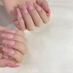 -花岐款式专研健康美甲沙龙