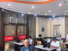 -李先生牛肉面大王(北京站售票厅餐厅)