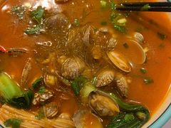 -何记花甲(海岸城旗舰店)