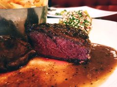 -db Bistro & Oyster Bar by Daniel Boulud(滨海湾金沙店)