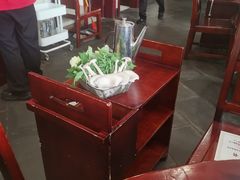 -老来福·非遗酸汤兔(凯旋路店)