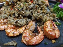 -香巴拉云南餐厅(华莱坞店)