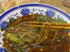 -陕味食族油泼面·小炒盖码面(双榆树店)