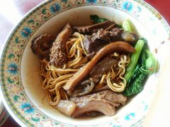 -金杨拉面王小吃面馆·牛三宝面·红烧牛肉粉