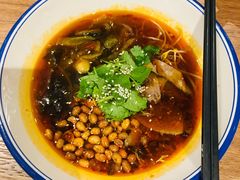 -村外有星光小食铺(解放碑1089店)