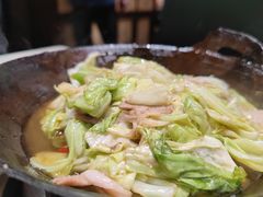 干锅手撕包菜-阿莉餐厅(枣阳路店)