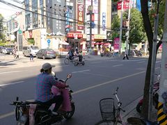 -银亿滨江中心