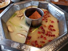 -佬土鹅肠火锅(扬中步行街店)