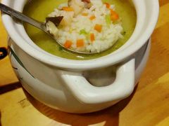 -乌镇那一年小院主题餐厅(甘泉西路店)