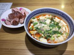 葫芦头泡馍-天发芽·何记葫芦头泡馍·老字号(小南门店)