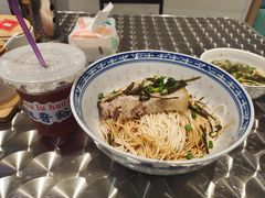 -鲁达面馆本帮风味(共康东路店)