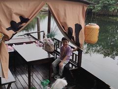 -欢乐蟹庄·精品农家乐(阳澄湖莲花岛店)