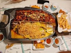 -江边城外烤全鱼(汉光百货店)