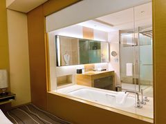 -青岛富力艾美酒店